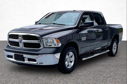 Granite Crystal Metallic Clearcoat 2018 RAM 1500 Tradesman