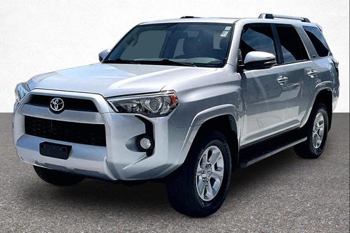 Classic Silver Metallic 2019 Toyota 4Runner SR5 Premium