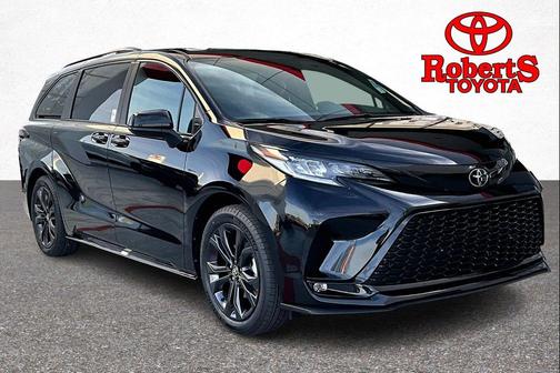 2026 Toyota Sienna XSE 7 Passenger