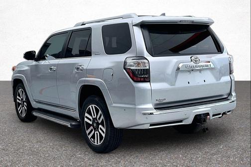 Classic Silver Metallic 2016 Toyota 4Runner Limited