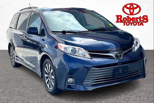 2020 Toyota Sienna XLE Premium