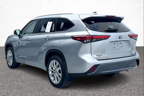 2021 Toyota Highlander Hybrid Limited
