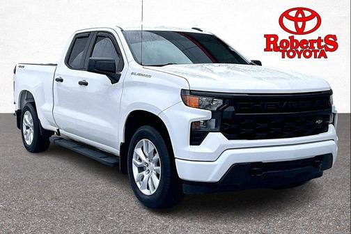 2022 Chevrolet Silverado 1500 Custom