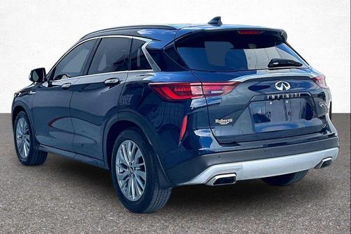 2023 INFINITI QX50 LUXE