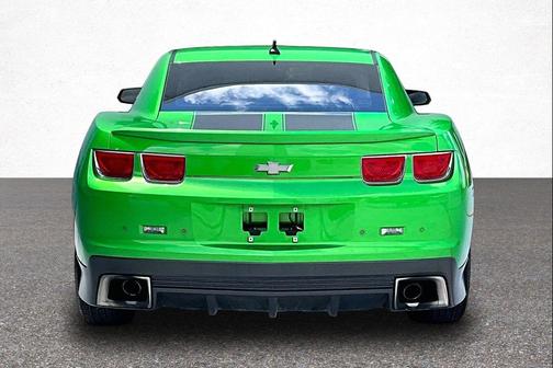 Synergy Green Metallic 2010 Chevrolet Camaro 1LT