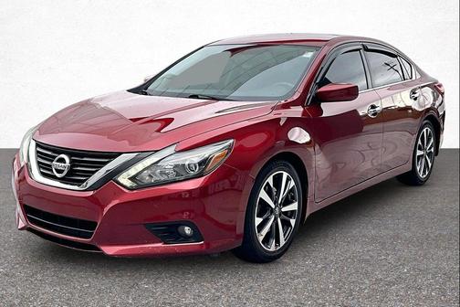2016 Nissan Altima 2.5 SR