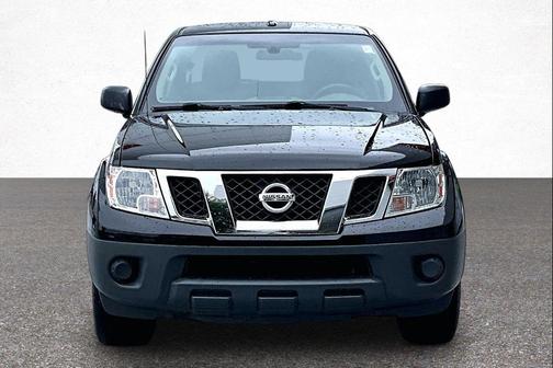 Super Black 2013 Nissan Frontier SV