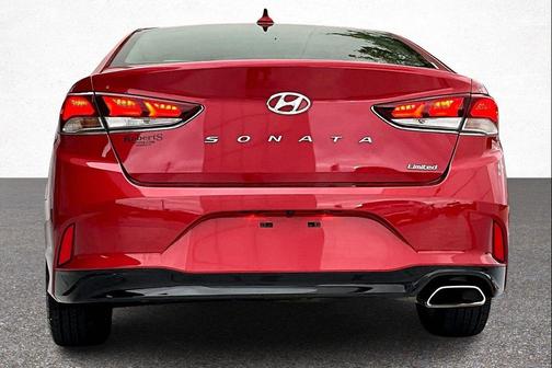 2018 Hyundai SONATA Limited