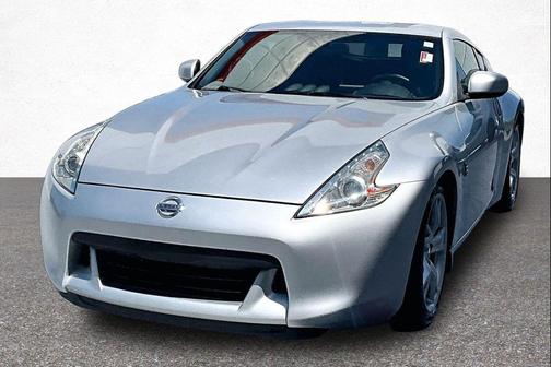 Brilliant Silver Metallic 2009 Nissan 370Z Base