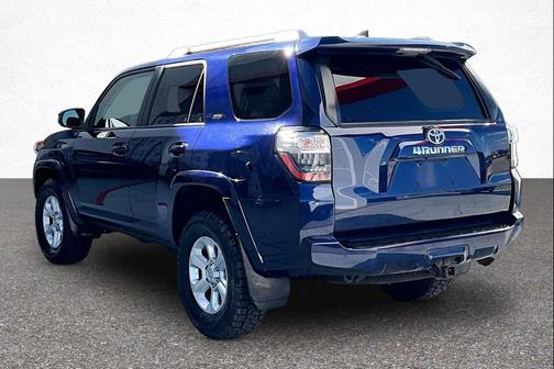 Nautical Blue Metallic 2017 Toyota 4Runner SR5
