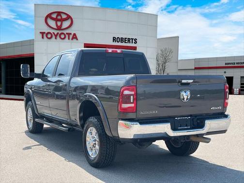 2022 RAM 2500 Laramie Crew Cab 4x4 6'4' Box