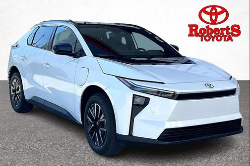 Wind Chill Pearl 2026 Toyota bZ XLE Plus