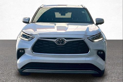 2025 Toyota Highlander Platinum