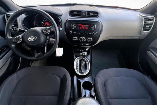2015 Kia Soul Base