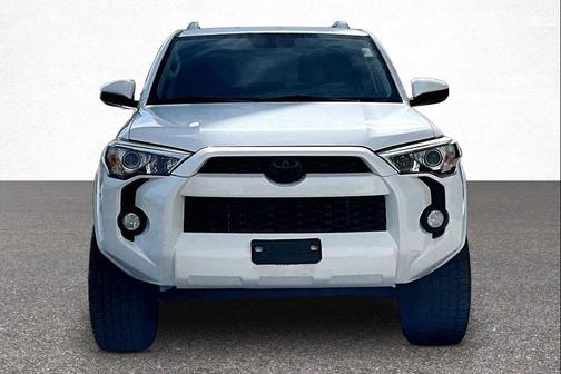 Super White 2016 Toyota 4Runner SR5