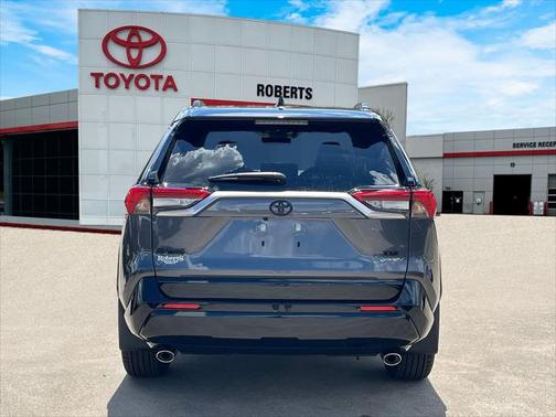 2025 Toyota RAV4 Hybrid SE