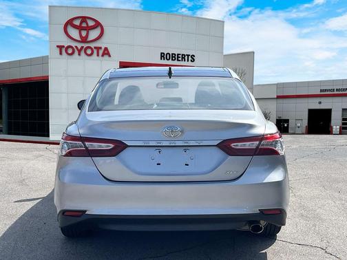 2019 Toyota Camry XLE