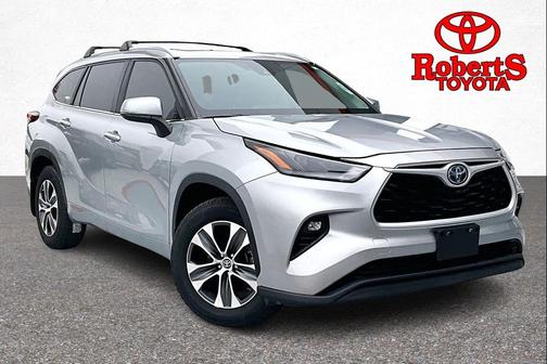 2023 Toyota Highlander Hybrid XLE