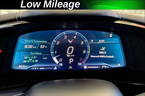 2025 Chevrolet Corvette Stingray w/2LT