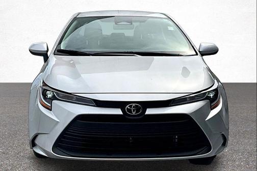 01f7 2026 Toyota Corolla LE