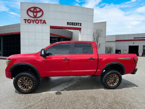 2023 Nissan Titan PRO-4X