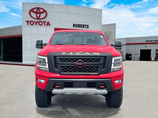 2023 Nissan Titan PRO-4X