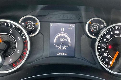 2019 RAM 2500 Big Horn Crew Cab 4x4 6'4' Box