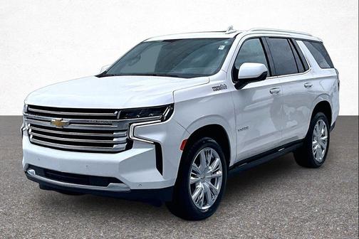Iridescent Pearl Tricoat 2023 Chevrolet Tahoe 4WD High Country