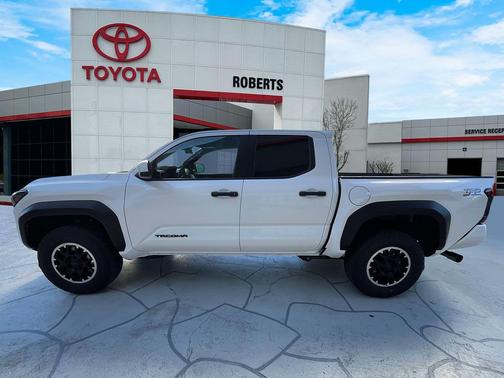 2025 Toyota Tacoma TRD Off-Road