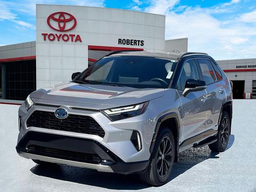 2024 Toyota RAV4 Hybrid SE