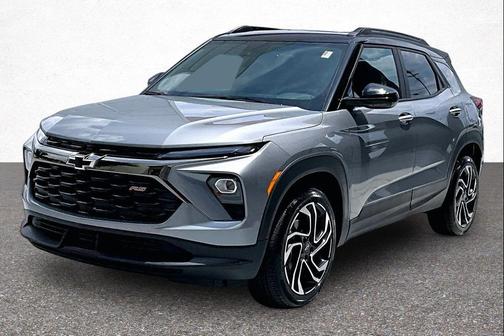 Sterling Gray Metallic 2026 Chevrolet Trailblazer RS