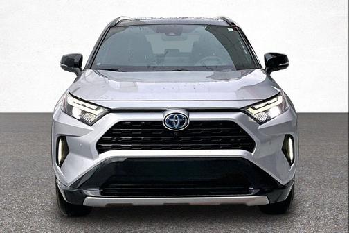 2023 Toyota RAV4 Hybrid SE