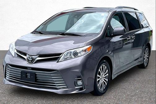 Predawn Gray Mica 2020 Toyota Sienna XLE Premium