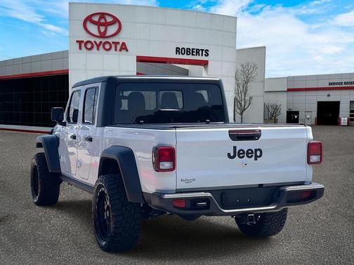 2023 Jeep Gladiator Sport S
