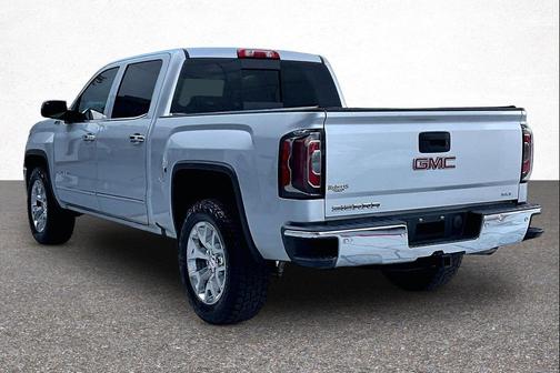 Quicksilver Metallic 2017 GMC Sierra 1500 SLT