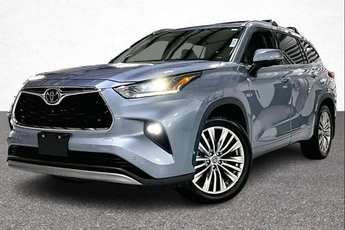 2023 Toyota Highlander Platinum