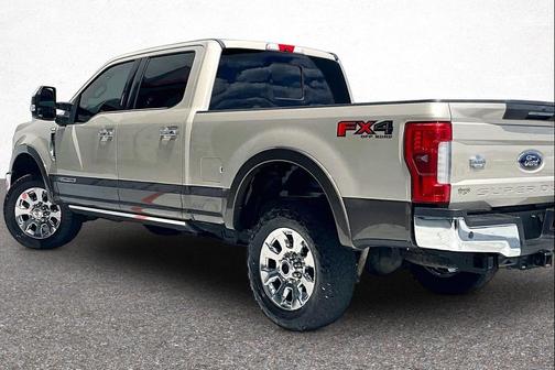 White Gold Metallic 2017 Ford F-250 King Ranch