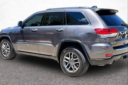 Granite Crystal Metallic Clearcoat 2021 Jeep Grand Cherokee Limited