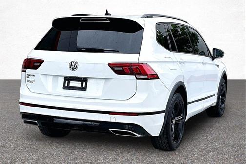 Pure White 2019 Volkswagen Tiguan 2.0T SEL R-Line