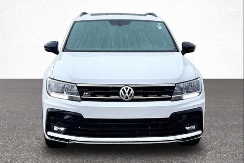 Pure White 2019 Volkswagen Tiguan 2.0T SEL R-Line