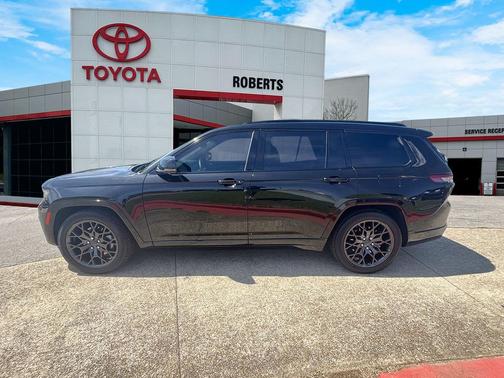 2023 Jeep Grand Cherokee L Summit