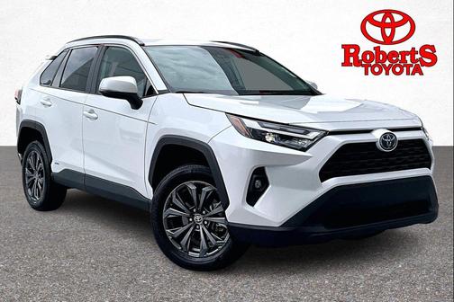 2023 Toyota RAV4 Hybrid XLE Premium