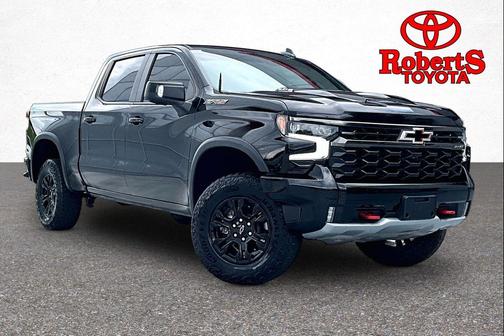 Black 2022 Chevrolet Silverado 1500 ZR2