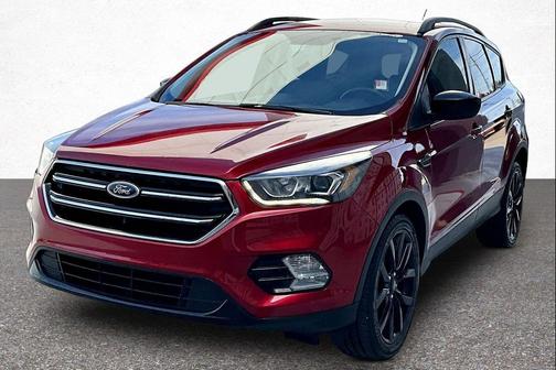 Ruby Red 2018 Ford Escape SE