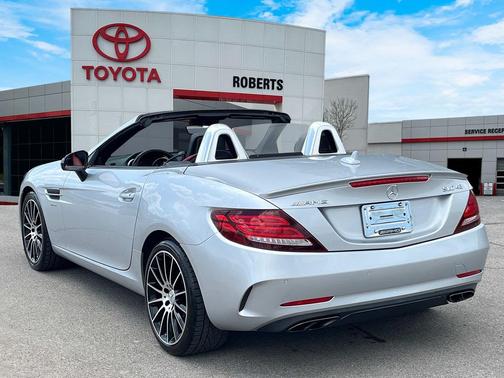 2017 Mercedes-Benz AMG SLC 43 Base