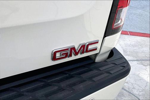 White Diamond Clearcoat 2013 GMC Sierra 1500 Denali