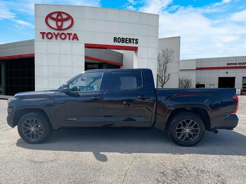 2022 Toyota Tundra Platinum