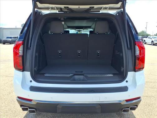 Summit White 2026 GMC Yukon AT4