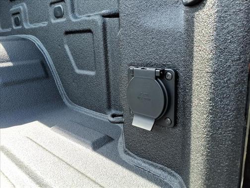 Onyx Black 2026 GMC Sierra 1500 SLT