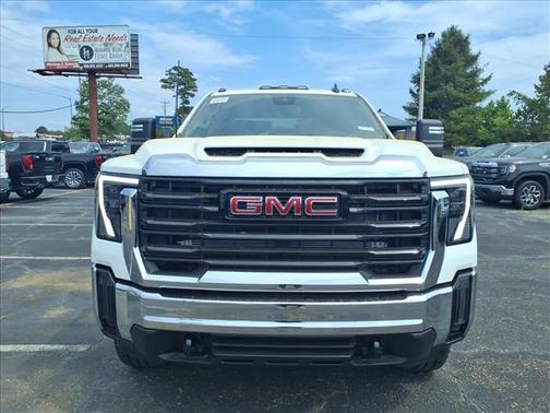 2025 GMC Sierra 2500 Pro